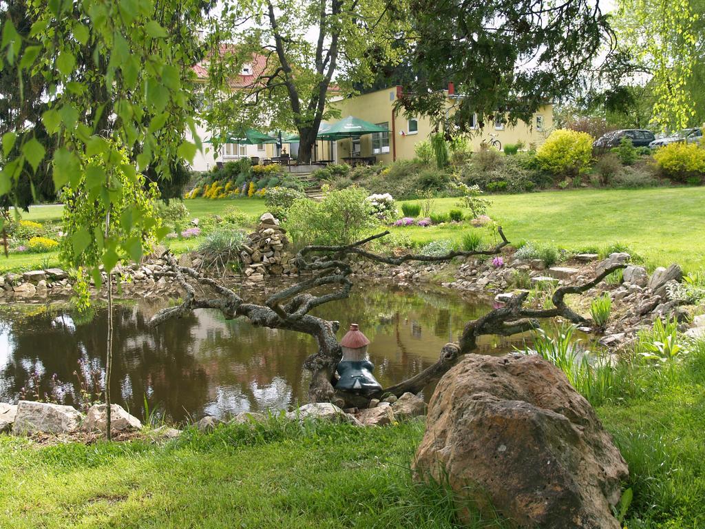 Pension Pod Sibenakem Strmilov ภายนอก รูปภาพ